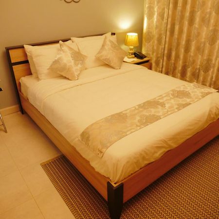 Ivory Castle Limited Hotel Kampala Luaran gambar