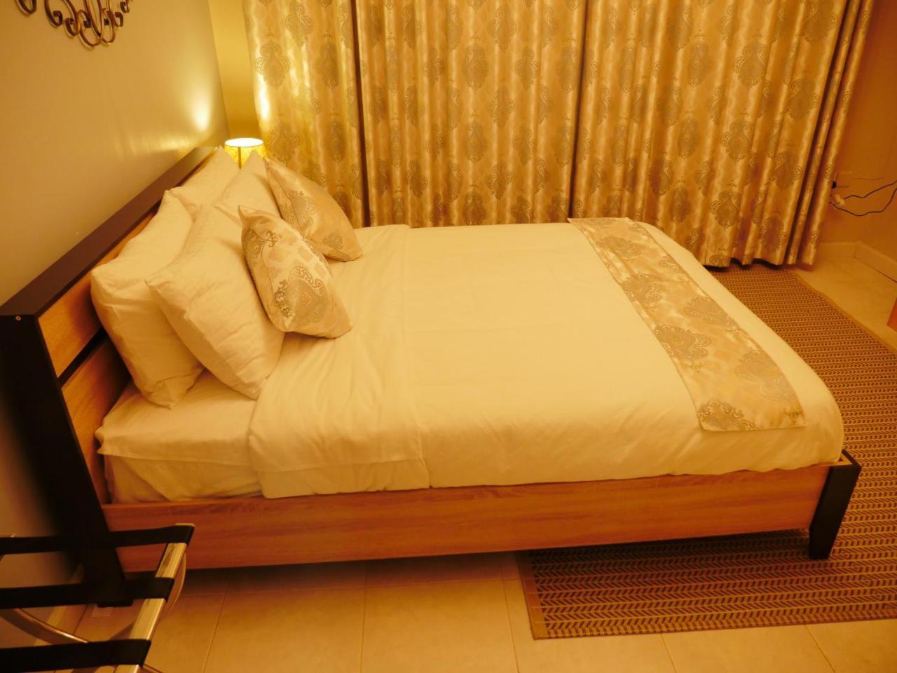 Ivory Castle Limited Hotel Kampala Luaran gambar