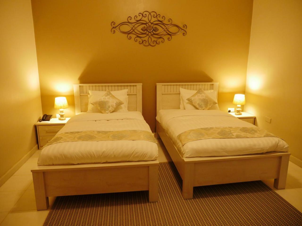 Ivory Castle Limited Hotel Kampala Luaran gambar